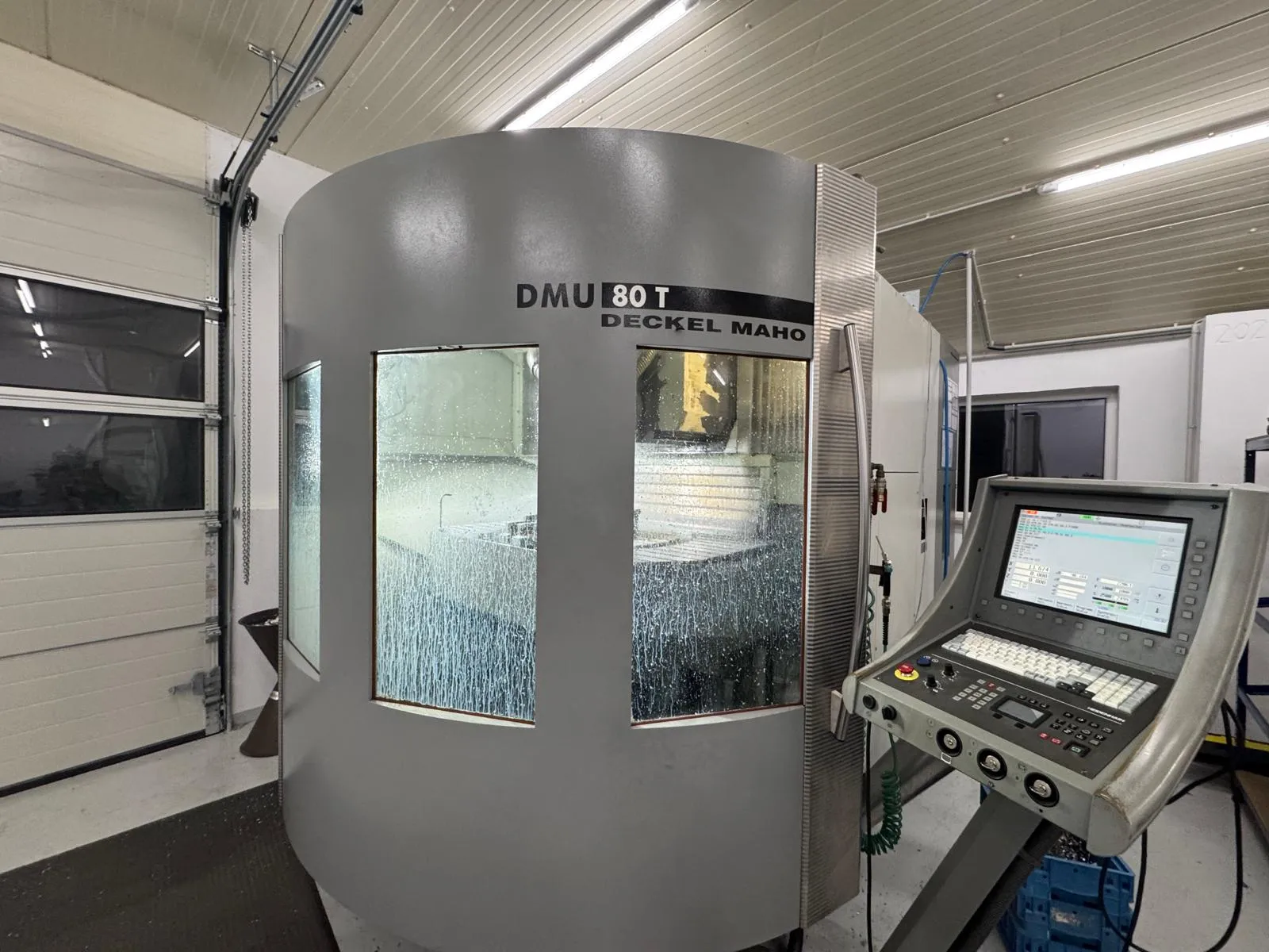 DMU 80 T